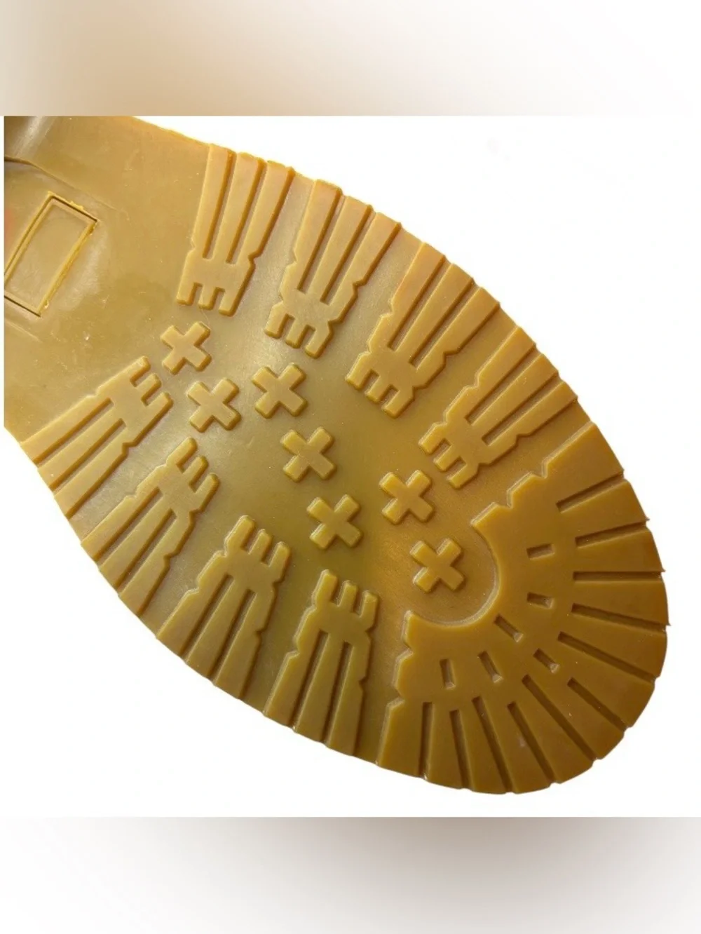 LANDSEND NWOT Mens Leather Boat Shoes Moccasins Grippy Sole Rugged Construction